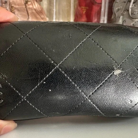 Authentic Chanel Black Oversized Sunglasses for women. - Picture 8 of 10